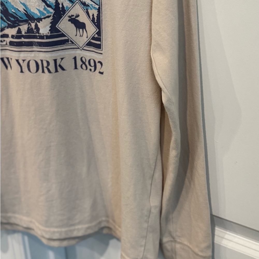 ABERCROMBIE KIDS BRAND, Beige Graphic Long Sleeve Shirt, Boy’s Sz 15/16 Clothing - Picture 5 of 9